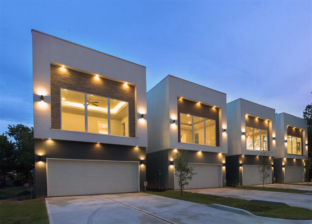 6535 Castlebay Dr - Photo 1
