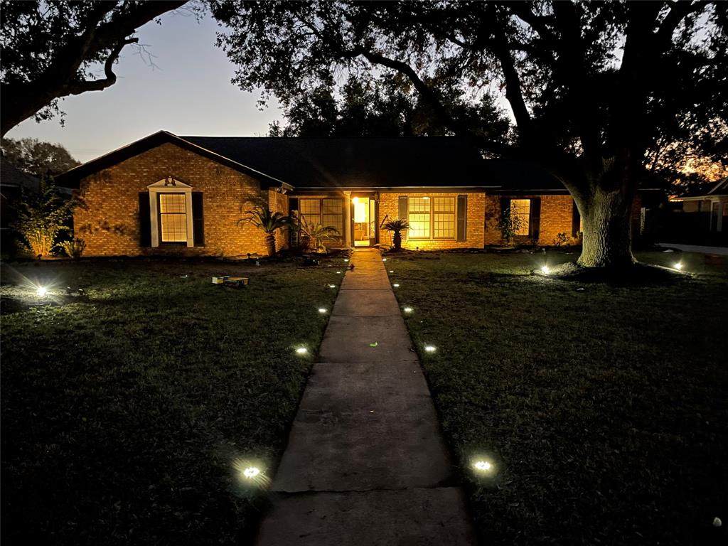 2608 Palmetto Drive - Photo 1
