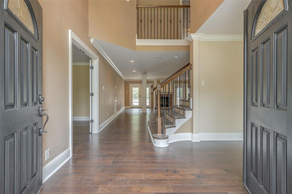33 Lake Forest Drive - Photo 1