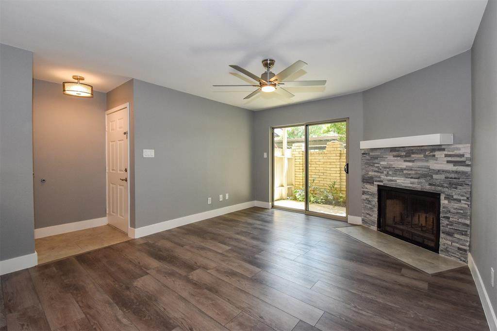 2120 El Paseo Street - Photo 1
