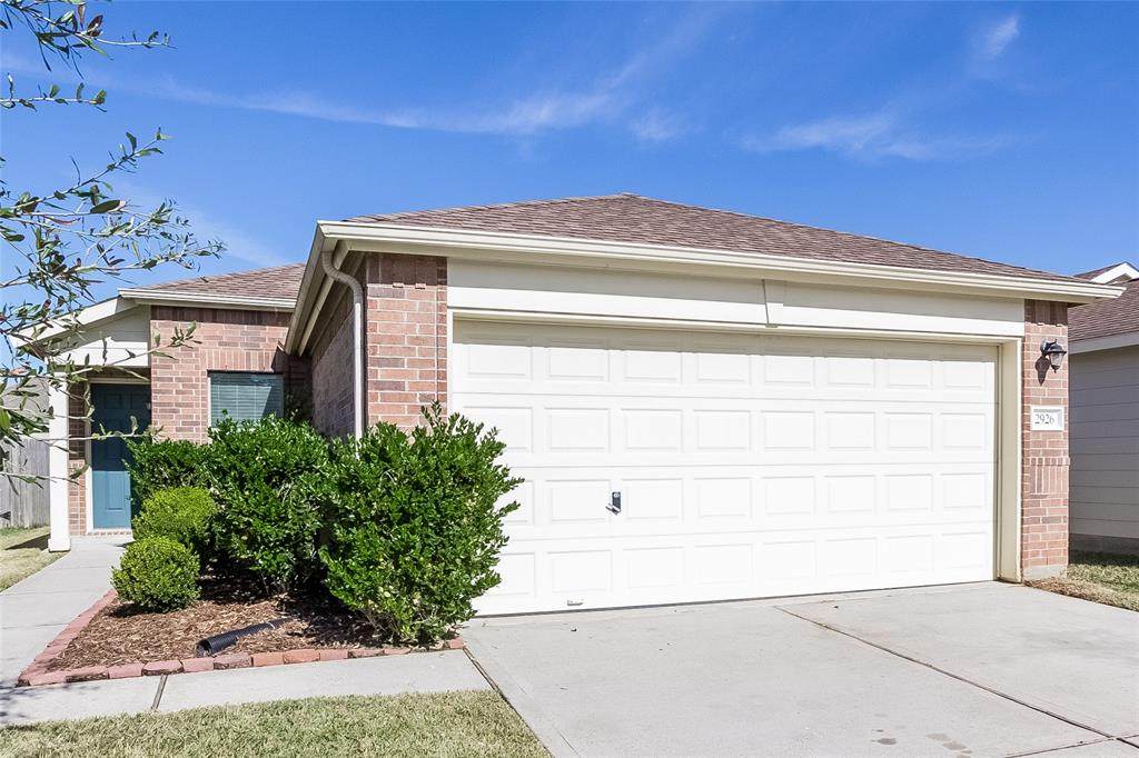 2926 Swift Brook Glen Way - Photo 1