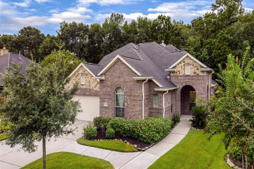 1747 Sylvia Springs - Photo 1