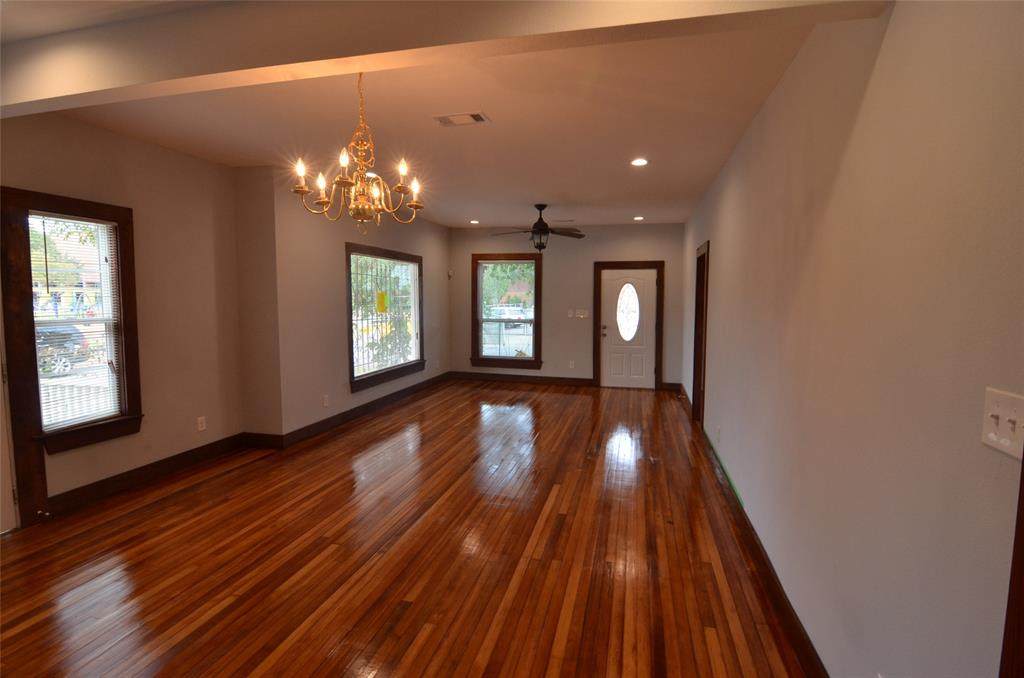 2123 Marion Street - Photo 1
