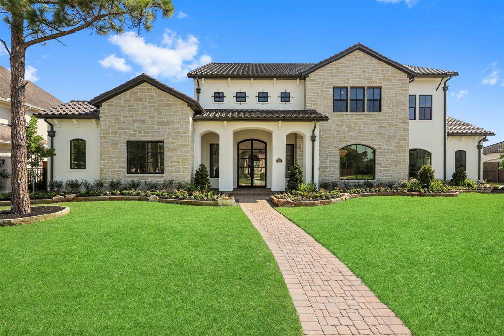 209 Los Frailes Drive - Photo 1