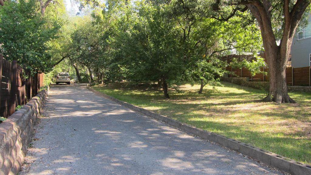 2901 Del Curto Road - Photo 1