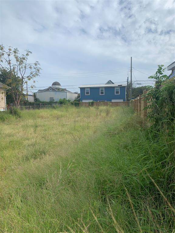 3519 Sealy Street - Photo 1