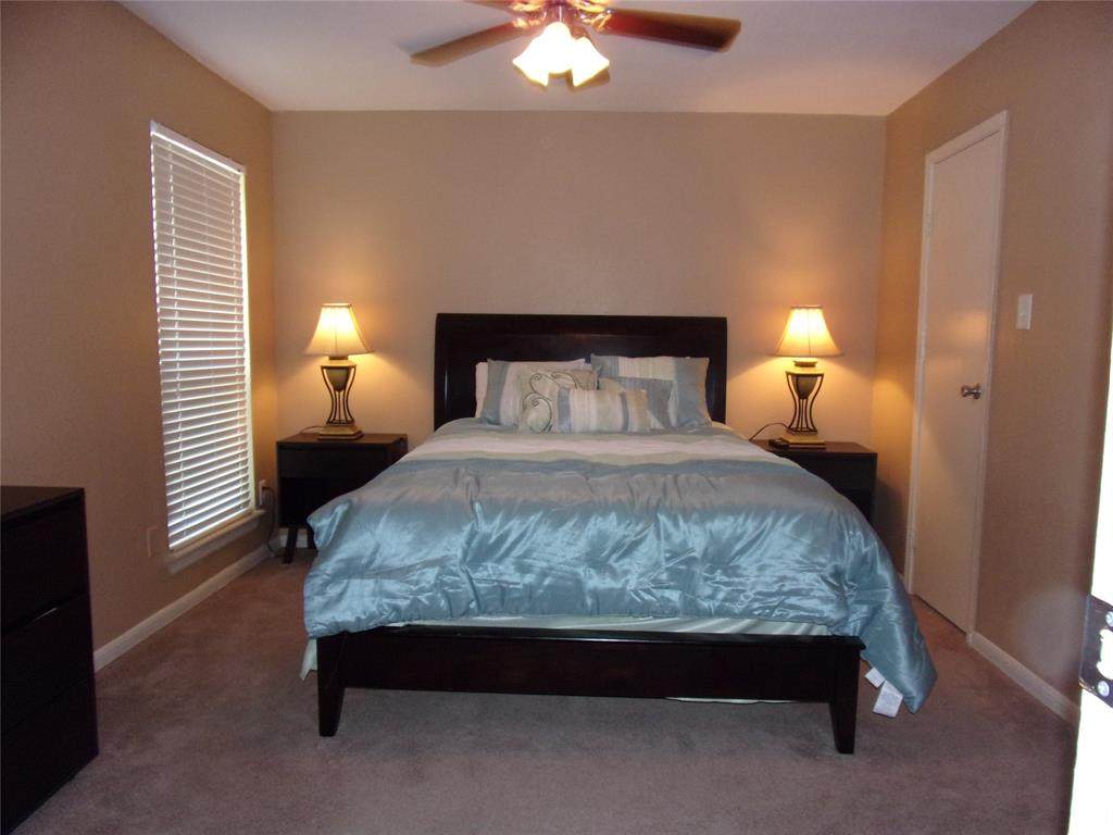 3506 Cove View Boulevard - Photo 1