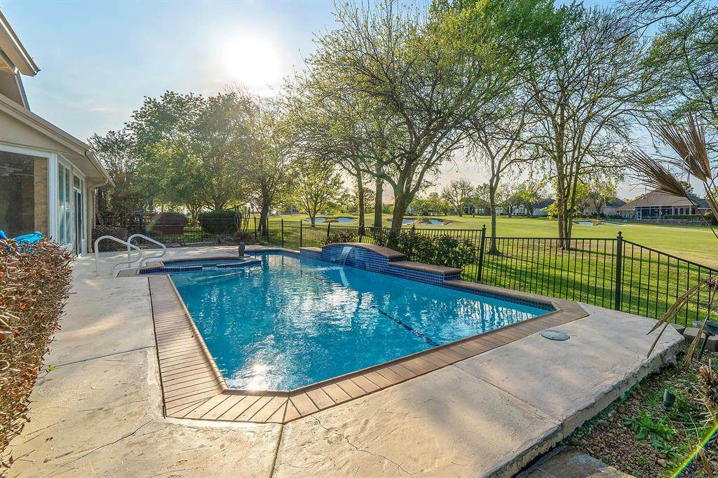 148 Somerton Drive - Photo 1