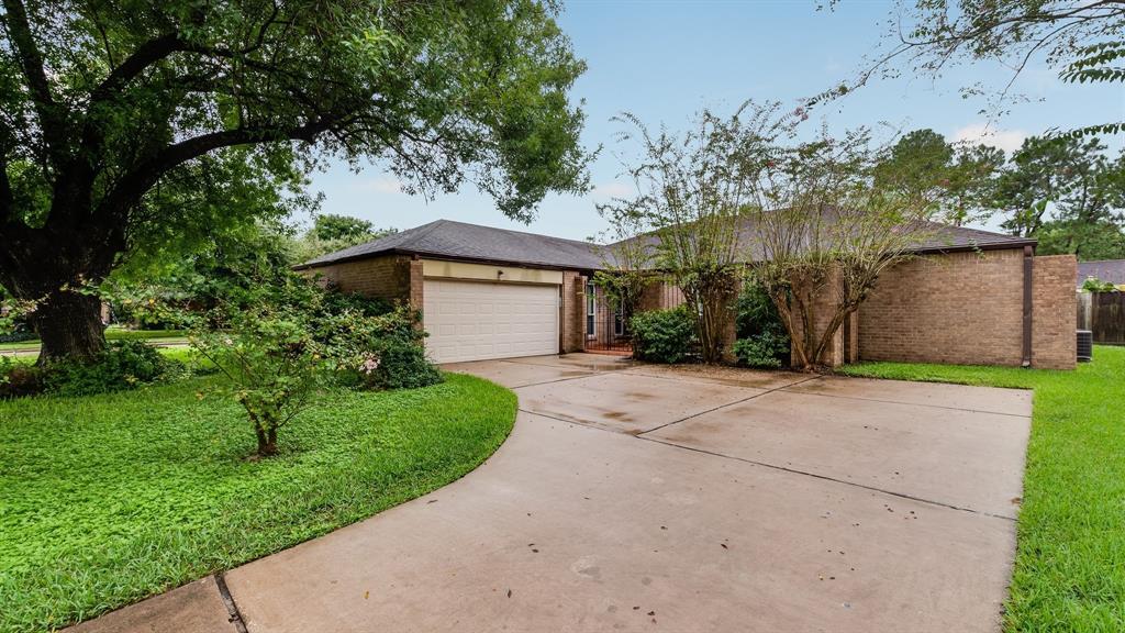 15826 Dunmoor Drive - Photo 1