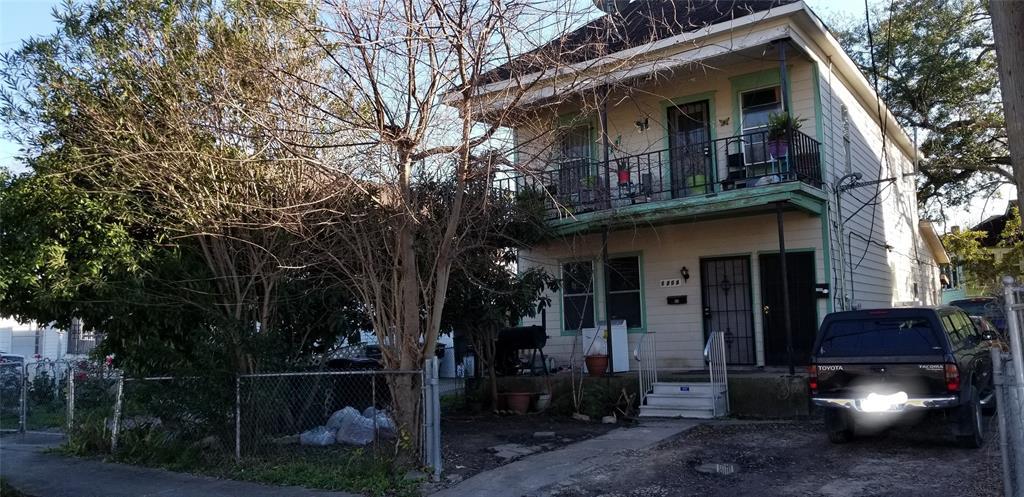 1204 Noble Street - Photo 1