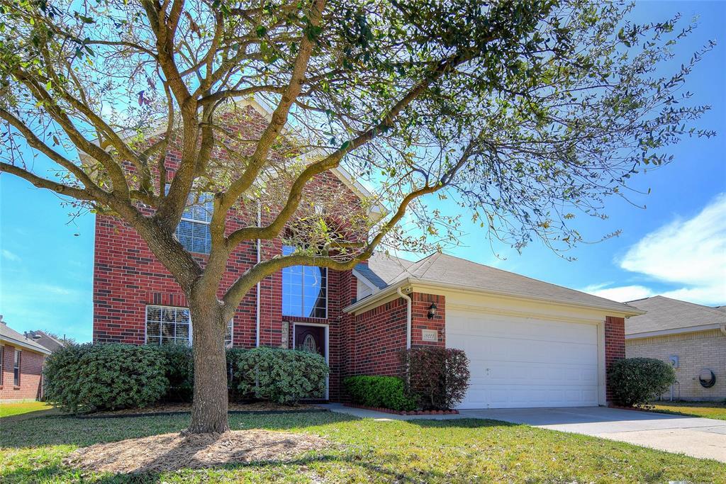 19223 Crescent Pass Drive - Photo 1