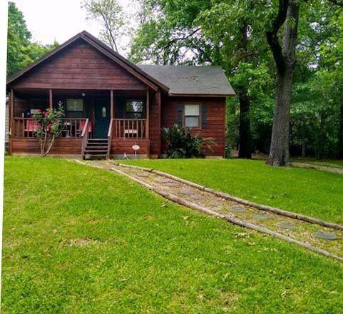 818 Magnolia Street - Photo 1