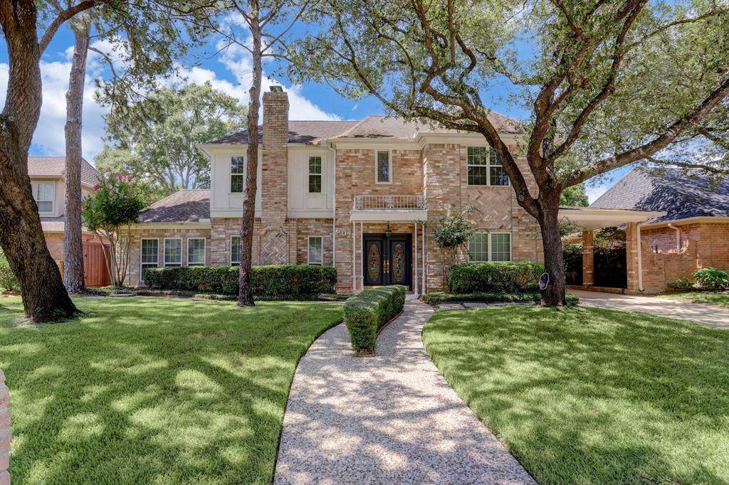 602 Lee Shore Lane - Photo 1