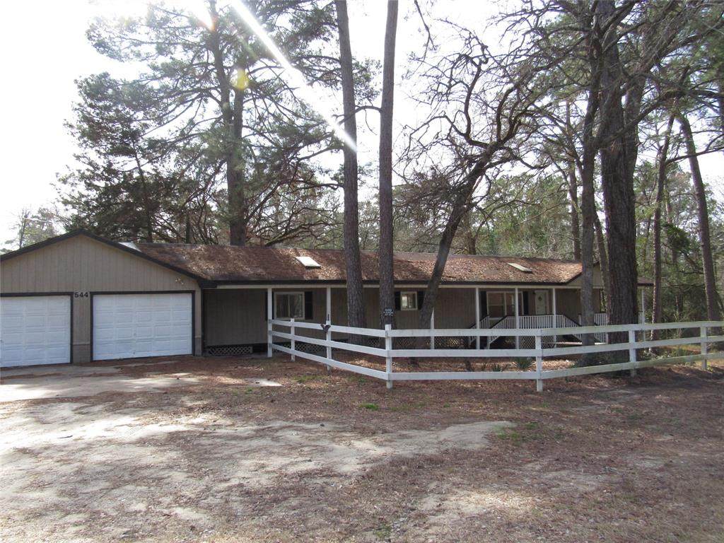 544 Sportsman Dr - Photo 1