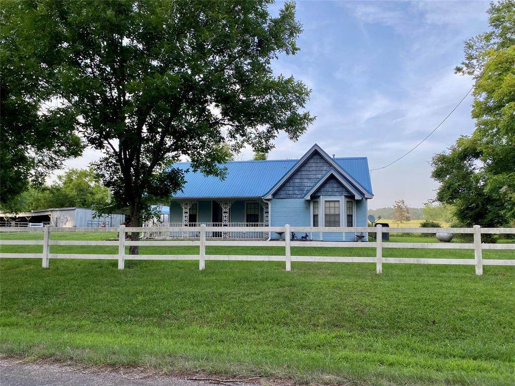 6363 County Road 4625 - Photo 1