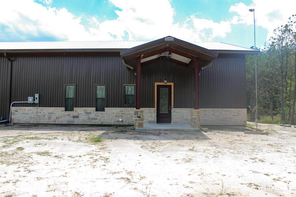 15525 Farm Market 787 - Photo 1