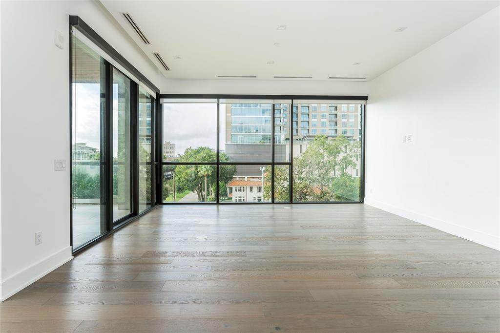 5104 Caroline Street - Photo 1