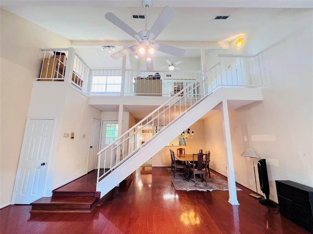 627 12th Street - Photo 1