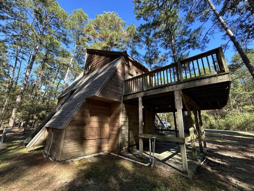 201 Creek Drive - Photo 1