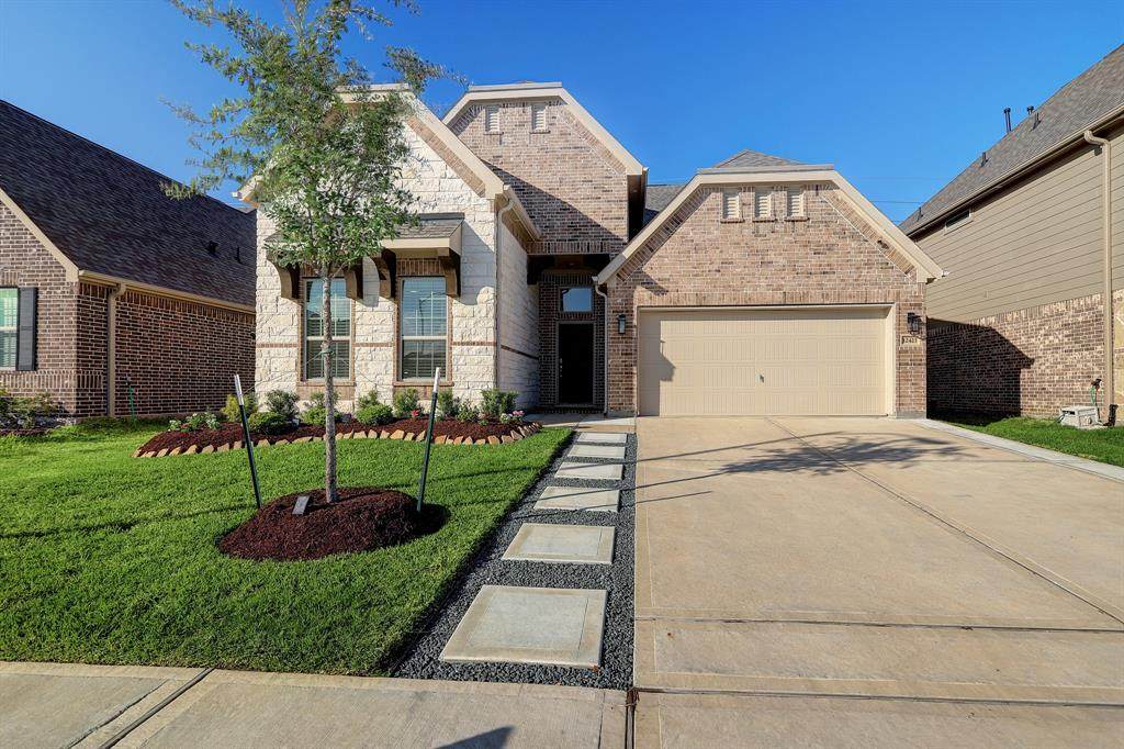 12423 Starry Summer Lane - Photo 1