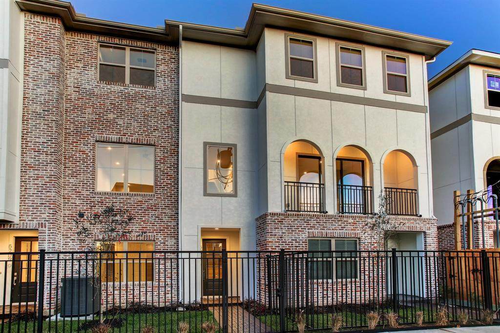 5205 Allen Street - Photo 1