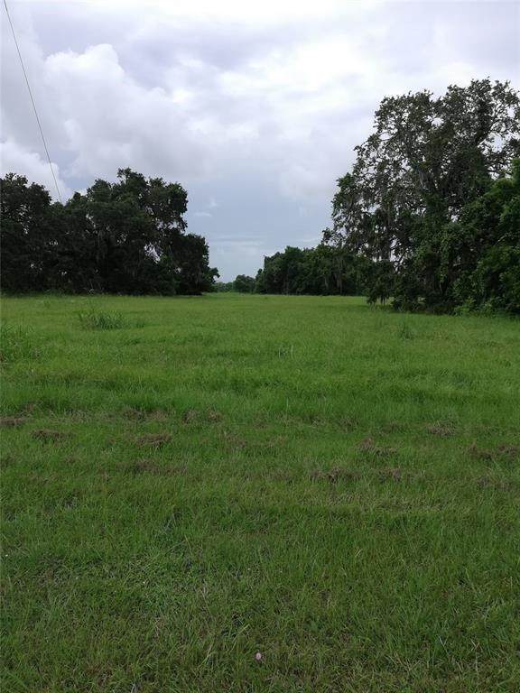 1425 Prairie Court - Photo 1