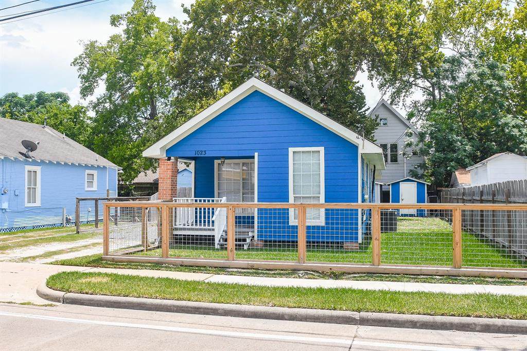 1023 Cavalcade Street - Photo 1