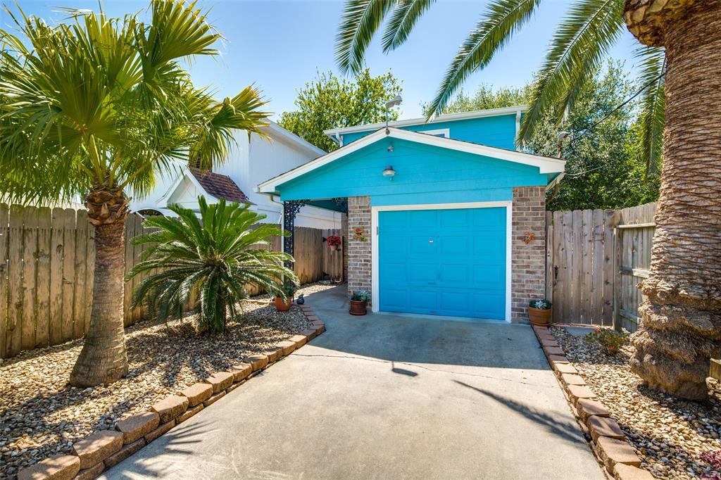 1411 22nd Street - Photo 1