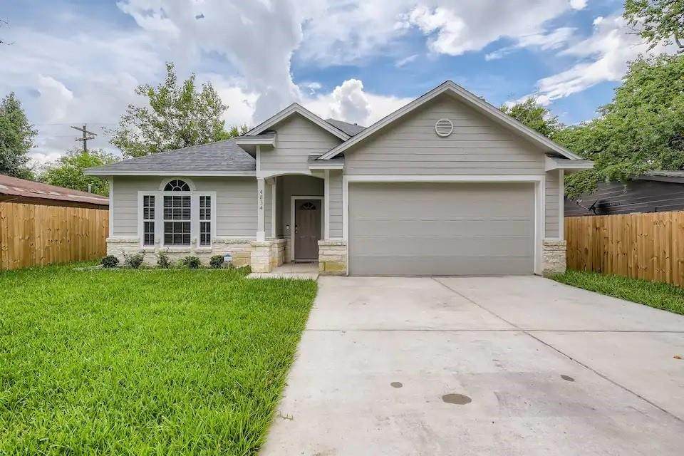 4834 Van Fleet Street - Photo 1