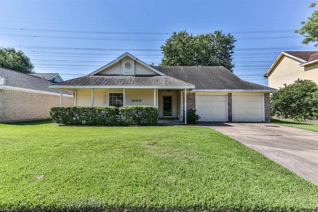 1806 Wildwood Drive - Photo 1