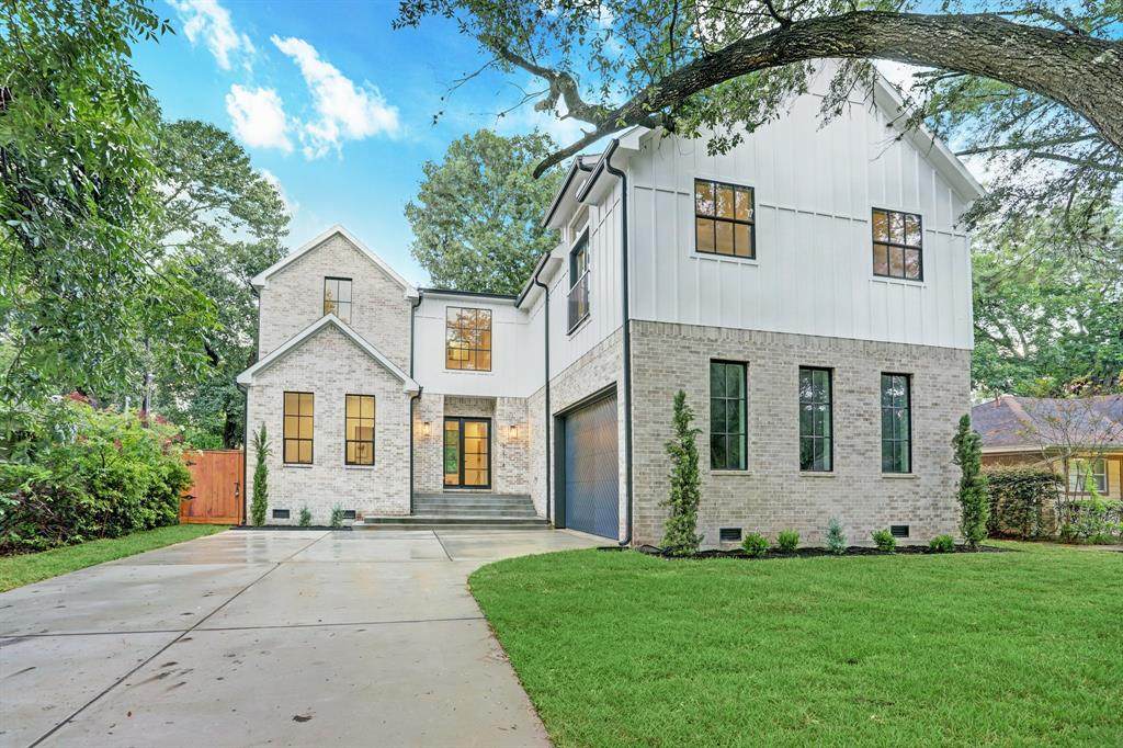 2214 Wakefield Drive - Photo 1