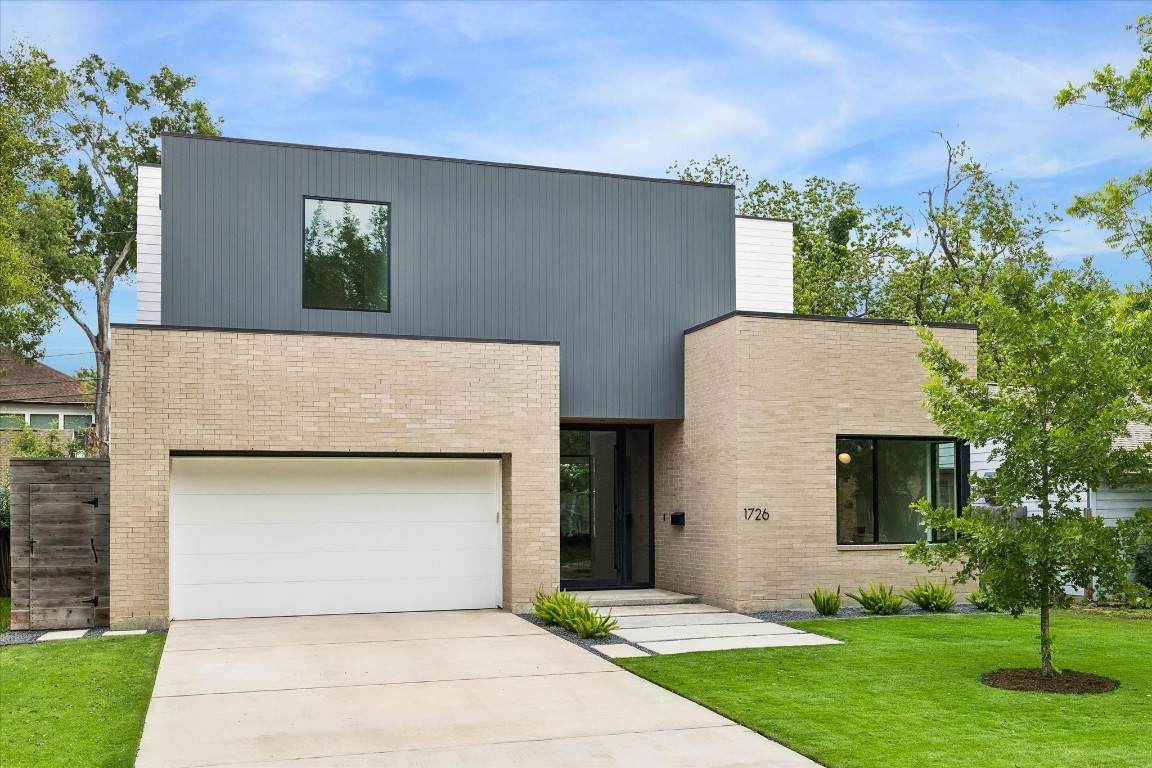 1726 Viking Drive - Photo 1