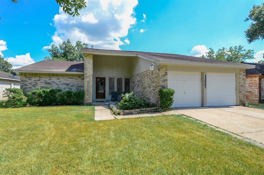 1227 Twining Oaks Lane - Photo 1