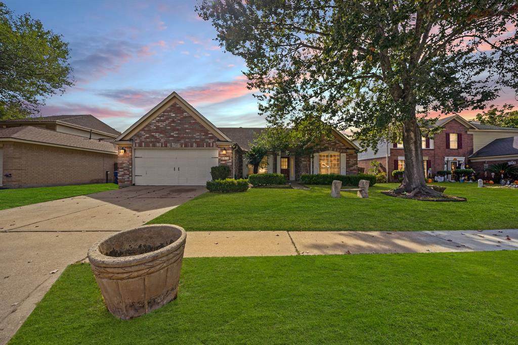 1475 Plumwood Drive - Photo 1