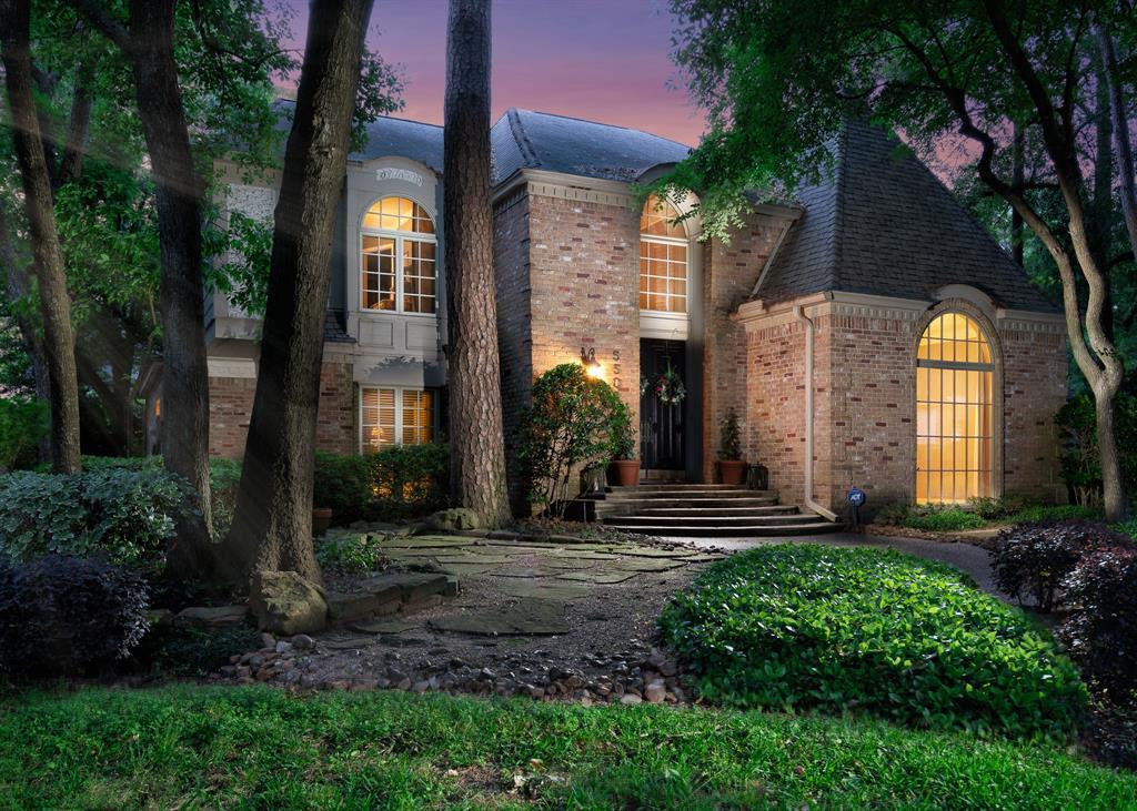 5502 Court Of York - Photo 1