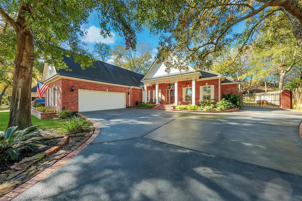 150 Lake View Circle - Photo 1