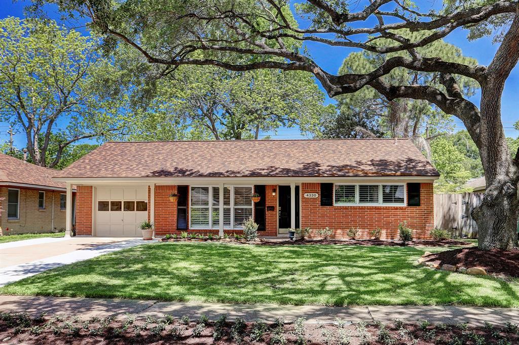 4330 Sanford Road - Photo 1