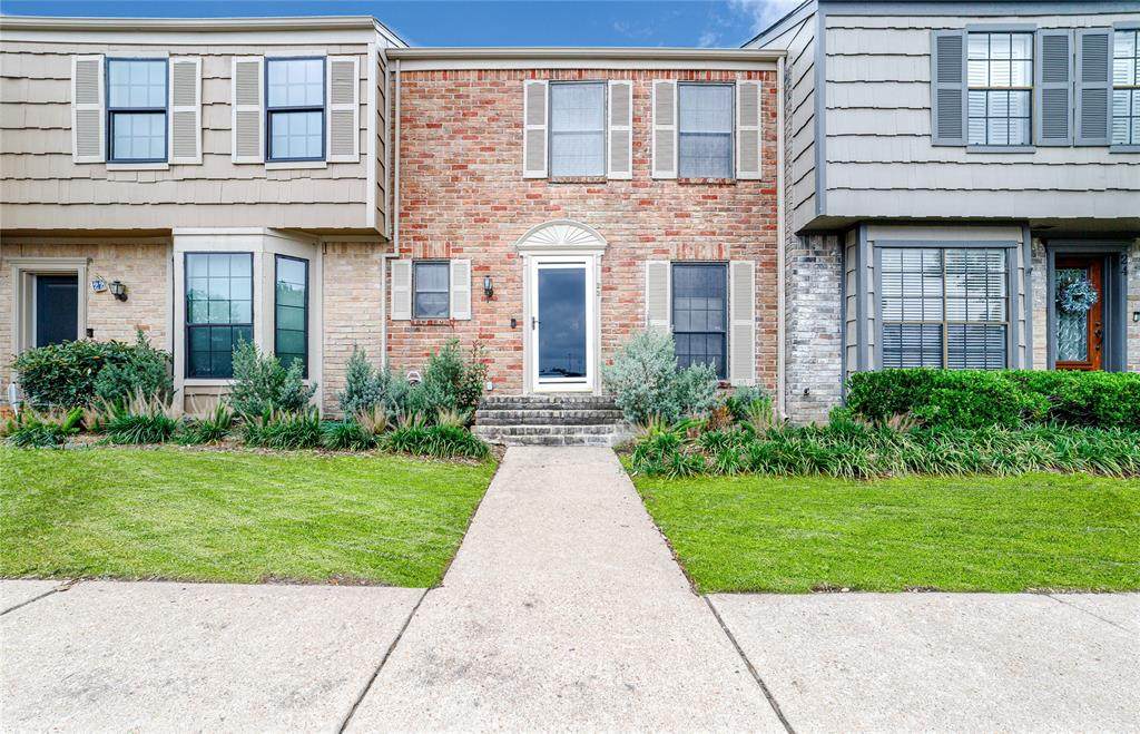 7505 Memorial Woods Drive - Photo 1