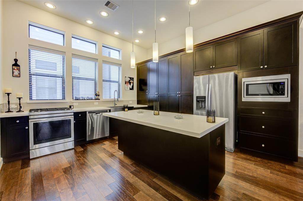 2608 Polk Street - Photo 1