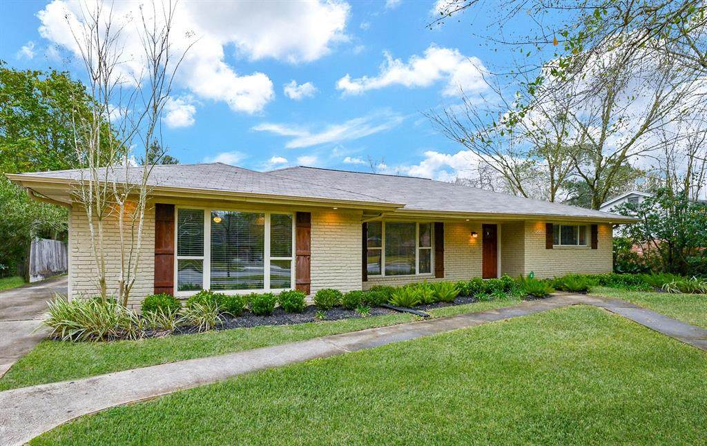 5510 Willowbend Boulevard - Photo 1