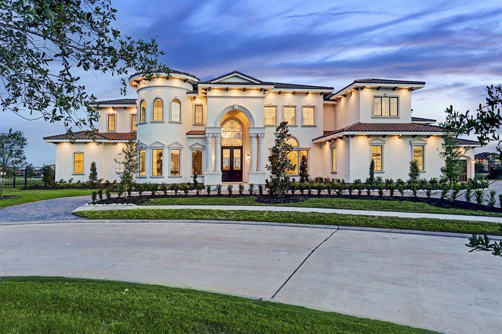 27 Riverstone Island - Photo 1
