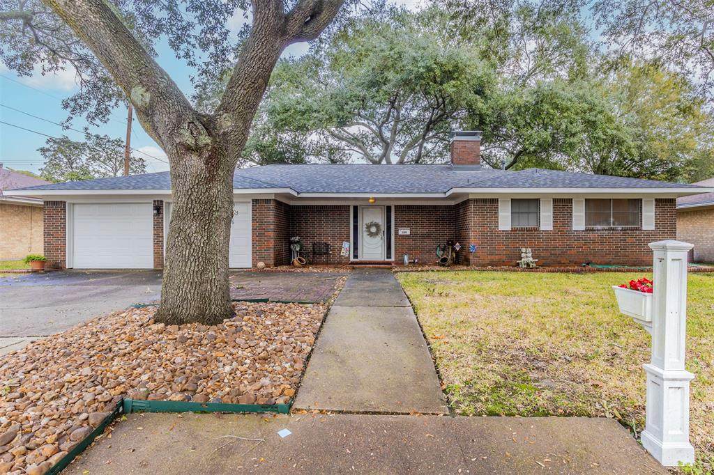 2205 Kipling Street - Photo 1