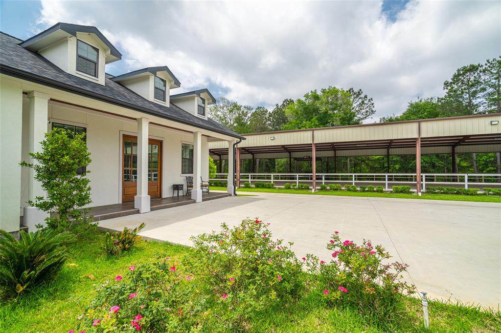 9602 Pioneer Trace Drive - Photo 1