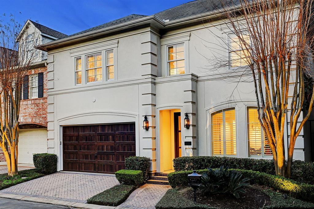 2623 Sutton Court - Photo 1