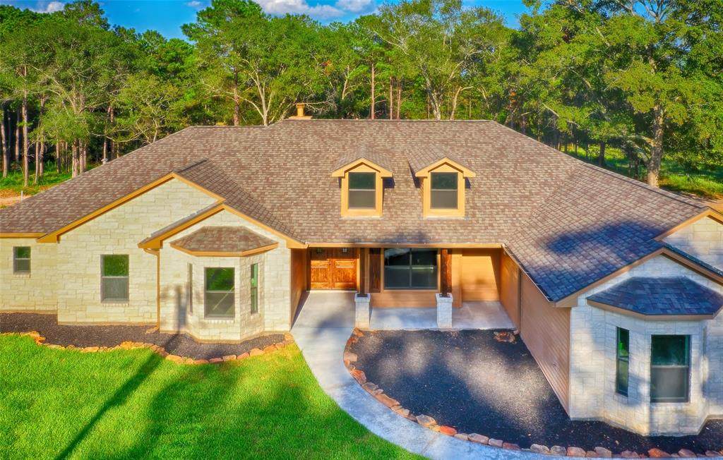 1395 Mohawk Drive - Photo 1