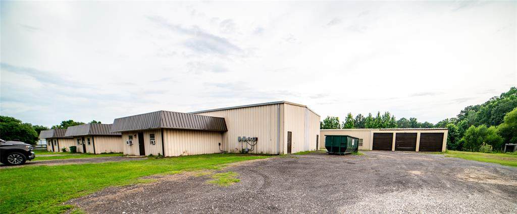 212 Industrial Road - Photo 1