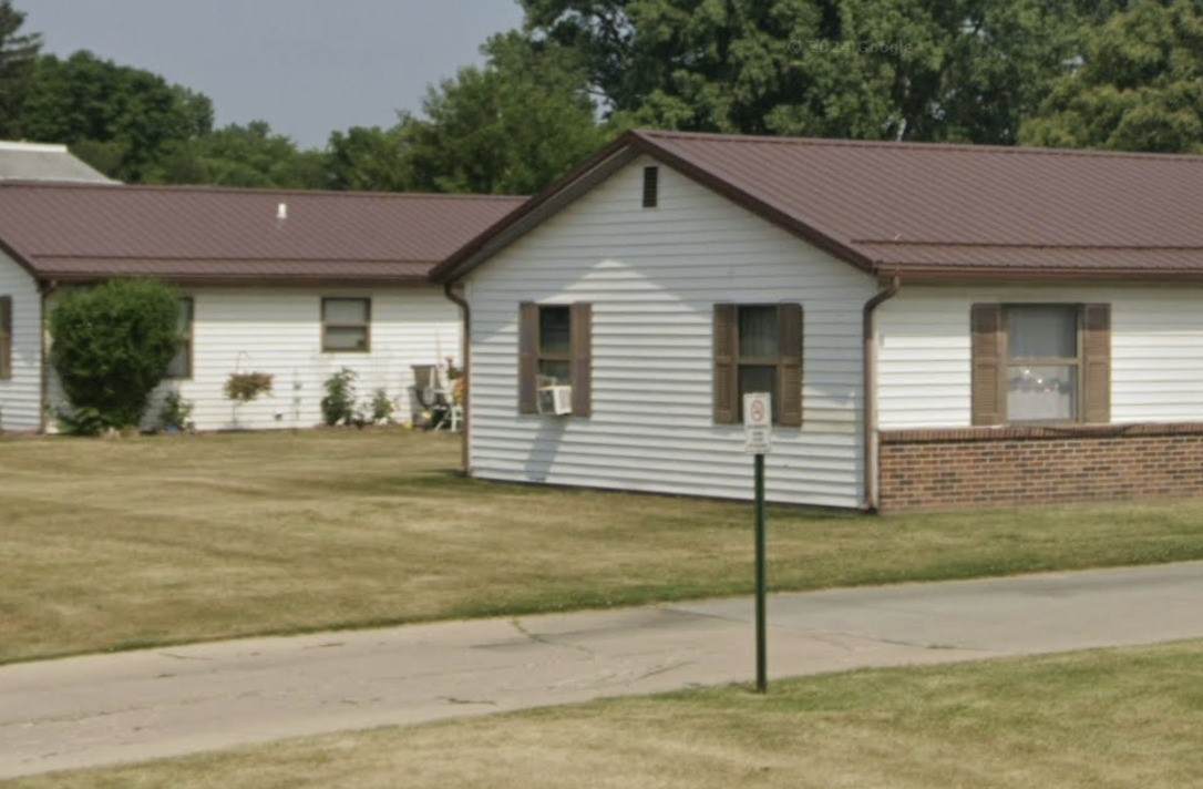 505 Oakview Drive - Photo 1