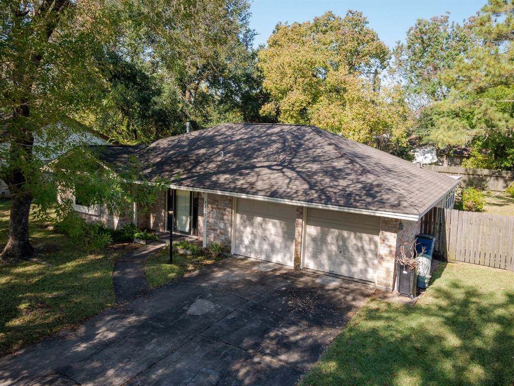 5007 Cedar Creek Drive - Photo 1