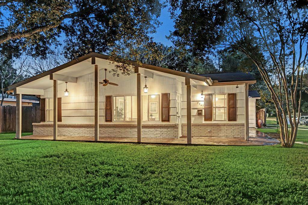 5347 Beechnut Street - Photo 1