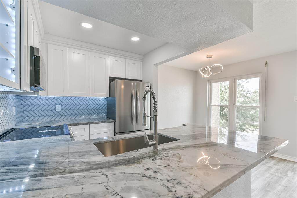 3220 69th Street - Photo 1